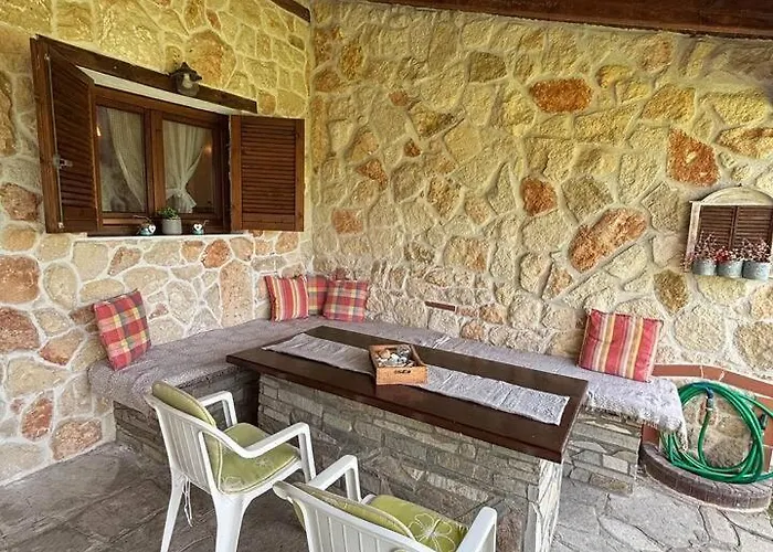 μεζονέτα σε συγκρότημα *